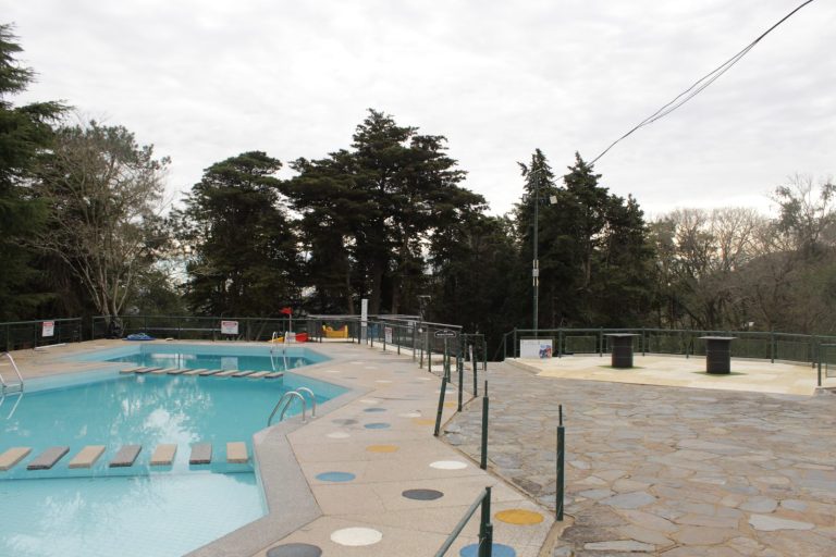 Piscinas exteriores